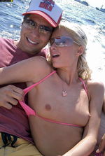 paris hilton fap nua naked peitos peitos bruste Photo